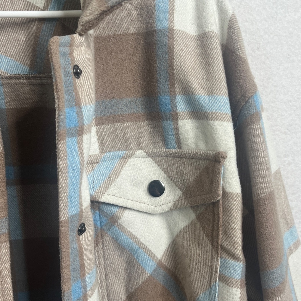 HFX Plaid Snap Button Shacket Jacket Beige Blue Medium - Picture 6 of 6